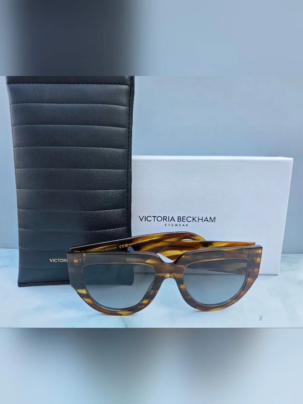 Victoria Beckham VB679S 224 Striped Tobacco Cat Eye Sunglasses